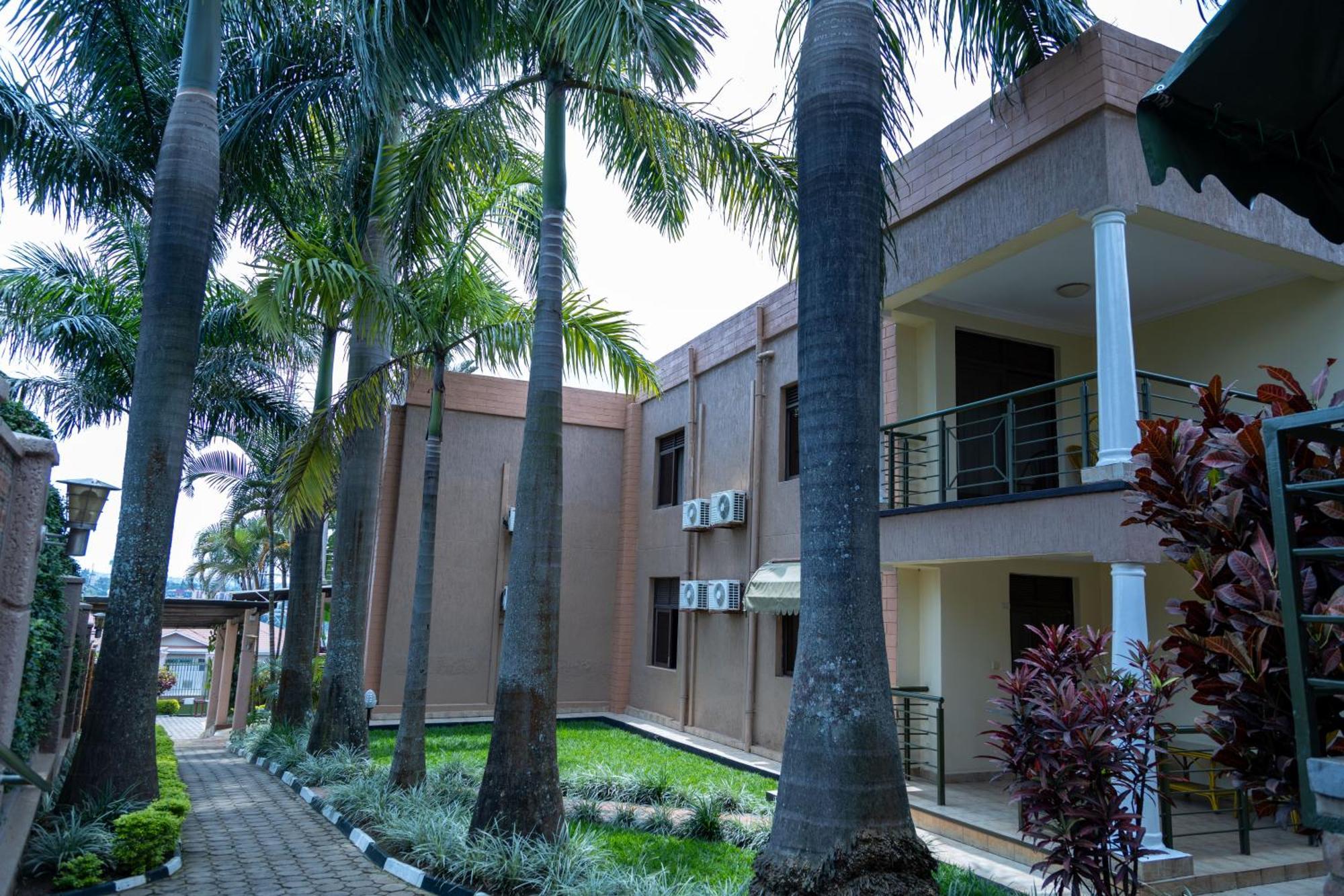 The Country Inn By Smart Haven Kigali Exterior foto